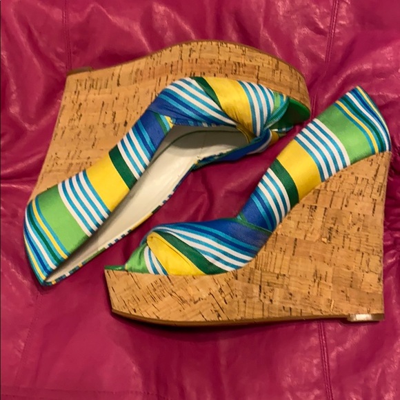 Nine West peep toe platform shoes size 7.5. EUC! - Picture 5 of 5